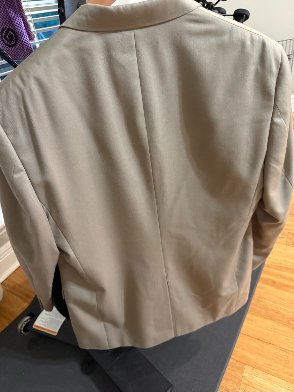 Tommy Hilfiger Light Beige Men's Sport Coat - Notch Lapel - Picture 7 of 7
